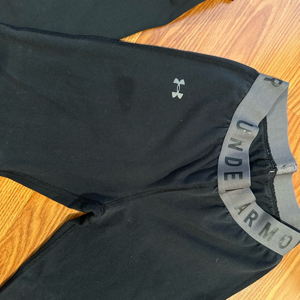 Capris - Picture 2 of 2